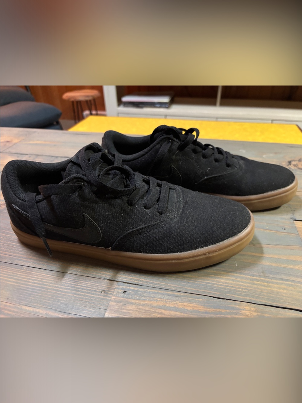 Men's Black Casual Skate Sneakers with Gum Sole